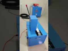 μηχανή κοπής και σκιέρ λάστιχων