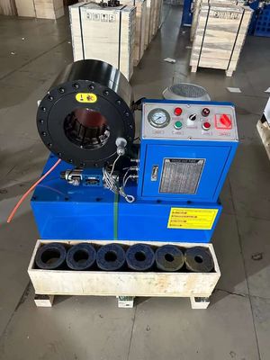 Με ηλεκτρικό 200pcs/h Εργασιακή αποδοτικότητα 800T Υδραυλική Σωλήνα Crimping Μηχανή Για 6-76mm Crimping Range