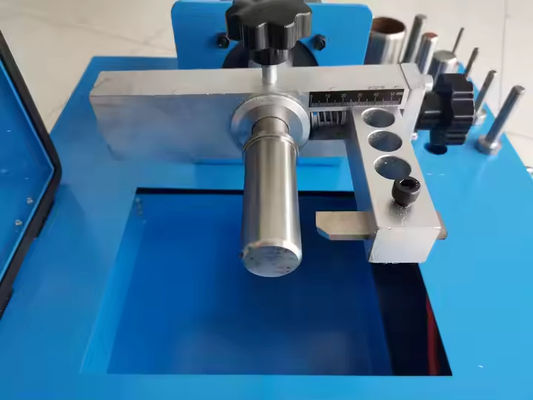 12v Voltage Blue Color Car Loading 35kg Σωλήνα Skiving Machine 2 ίντσες Δύναμη κινητήρα 0,4kw για το Benefit / Σωλήνα Peeling Machine